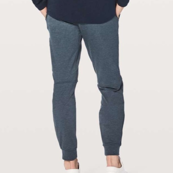 Lululemon Men’s City Sweat Jogger *29"
Heathered True Navy - Picture 4 of 11